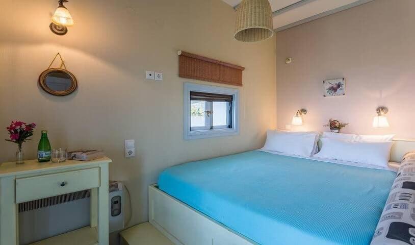 Villa Alegria Skopelos Town Exterior photo